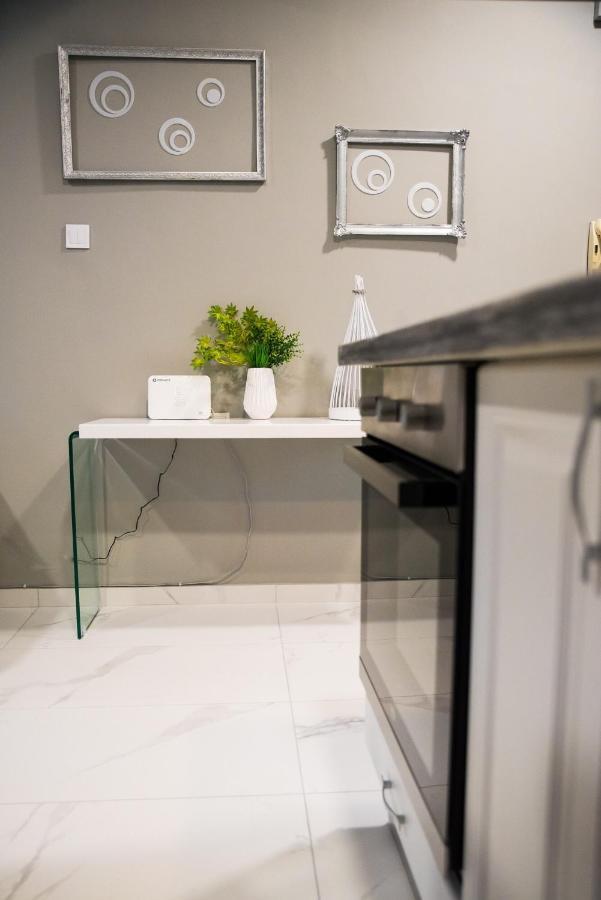 Diamond Lux Apartment PalaiónTsiflíkion Esterno foto